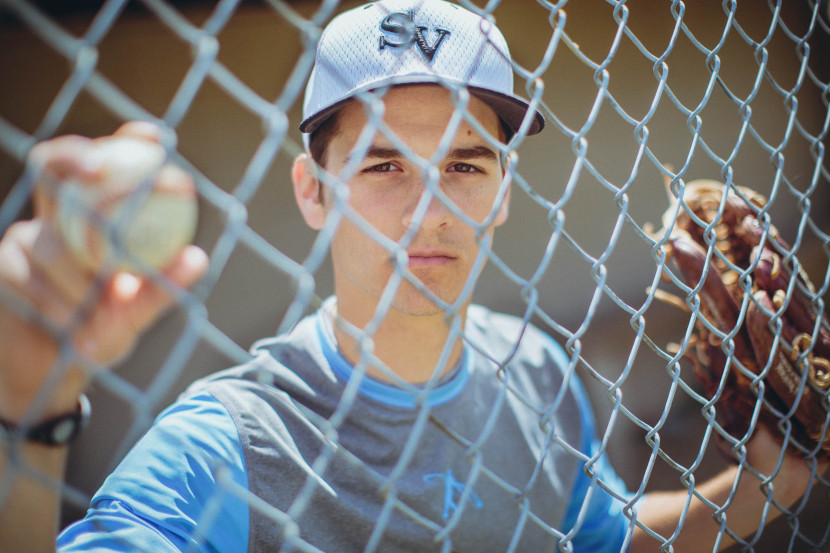 Pittsburgh-Senior-Portraits-Zach-004.jpg